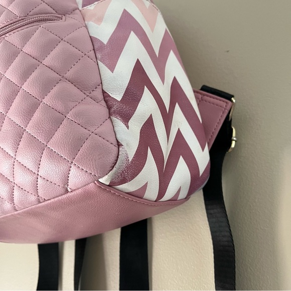 Betsey Johnson Pink Chevron Backpack - Picture 4 of 16
